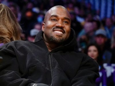 Cancelan festival después de que Reino Unido prohibió la entrada de Kanye West