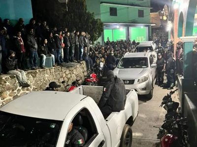 Zapotecas capturan en Oaxaca a “El Chivo”, acusado de asesinar a tres mixes en Arizona