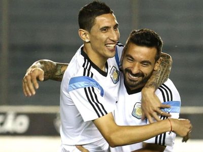 El mejor regalo: Ezequiel Lavezzi valoró en redes sociales un hermoso gesto de Ángel Di María