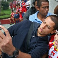 Aseguran que Chicharito será nuevo jugador de las Chivas y lo presentarán el sábado