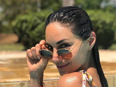 ¡Sin la parte de arriba! Valerie Domínguez, la prima de Shakira, se animó a un "total open"