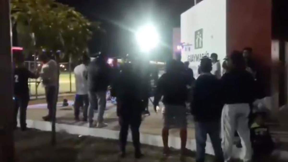 La fiesta para policías de Guaymas
