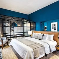 La nueva moda en decoración para tu dormitorio: adiós al sommier y hola a camas funcionales y económicas