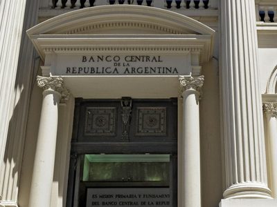 Fuerte caída en ventas de dólares del Banco Central