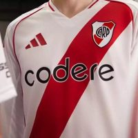 Casi el doble: el millonario monto que recibirá River por su nuevo main sponsor