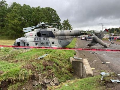 Helicóptero en el que viajaba secretario de Gobierno de Veracruz se desploma (Video)