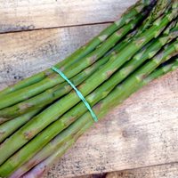 Nada se tira: hacé esta receta con los tallos de espárragos ideal para los días de frío y lluvia