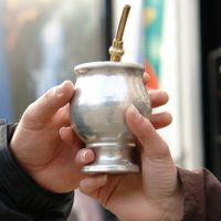 Brote de coronavirus: una ronda de mates puso en cuarentena a toda una ciudad