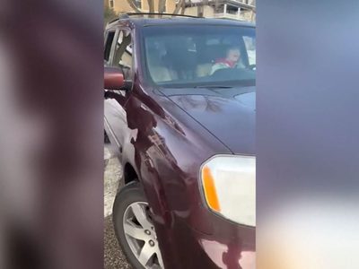 Revelan video que grabó el agente del ICE que baleó y mató a mujer en Minneapolis