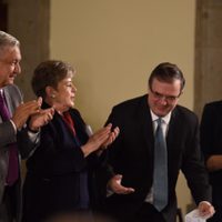 Alicia Bárcena avala programas y lema de AMLO 'por el bien de todos primero los pobres”