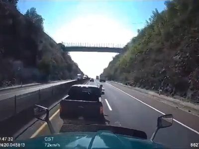 Disparan 22 veces en cuatro minutos contra un tráiler en un intento de asalto (Video)