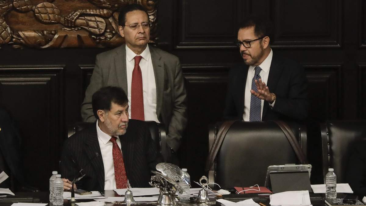 Gerardo Fernández Noroña en la presidencia del Senado