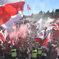 Llegó River a San Martín de Los Andes y generó locura en los hinchas