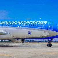 Sigue el conflicto con Aerolíneas Argentinas y se prevén más cancelaciones de vuelos