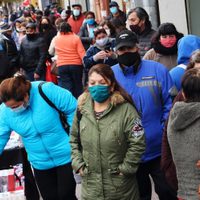 Con más del 70% de la población inmunizada, Chile relaja las medidas sanitarias