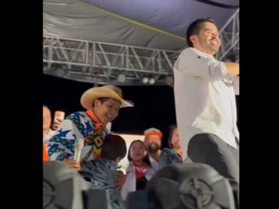 Yuawy canta por primera vez en mitin de Jorge Álvarez Máynez