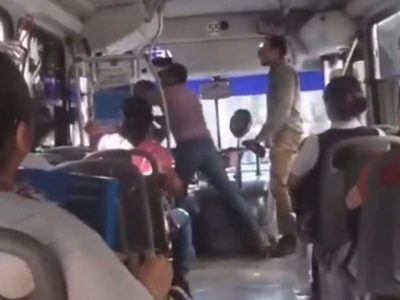 Chofer de ruta es agredido por dos sujetos en Monterrey (video)