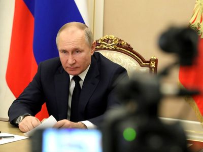 El Kremlin justifica detenciones en masa durante las protestas a favor de Navalny