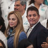Ernesto Laguardia no puede ser conductor y candidato a diputado federal, decide el TEPJF