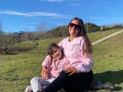 "Camino": Floppy Tesouro mostró un detalle muy personal de su hija antes de entrar a la escuela
