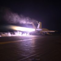 Tras ataques recientes de EU en Yemen, Irán advierte sobre presuntos barcos espía en Medio Oriente