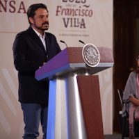 Zoé Robledo presume abasto de medicamentos del 96% en 14 estados