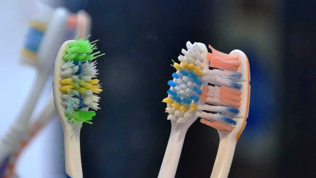 Cepillo de dientes. Fuente: (Instagram)