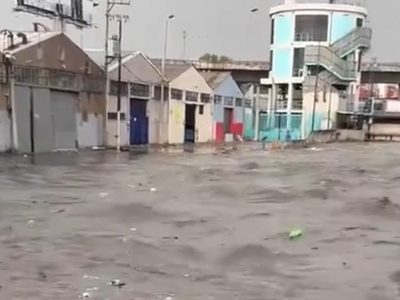 Río de los Remedios se desborda tras intensas lluvias en Naucalpan