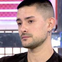 Completamente enamorado: Aitor Molinero presentó a su novia y dejó sorprendida a Adara