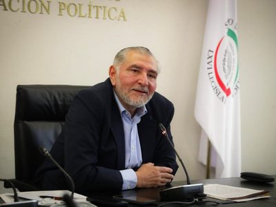 Adán Augusto se defiende: desmiente a Televisa, revela que cobró herencia y rechaza "fuego amigo"