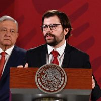 Alejandro Svarch Pérez sustituye a José Alonso Novelo Baeza como titular de la Cofepris