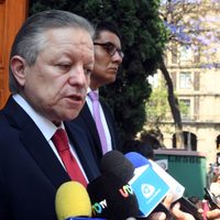 Reunión con AMLO no implica sumisión ni riesgo para la división de poderes: Zaldívar