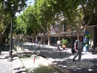 Vinos y naturaleza: te contamos qué sitios podés visitar en San Juan capital