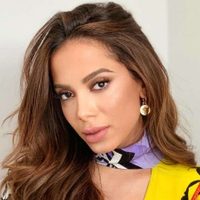 ¡Sabe lo que tiene! Anitta demostró su poderío en plenas calles de Brasil. ¡Mirá!