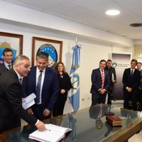 Omar Gutiérrez oficializó sus nominaciones para las vacantes en el TSJ