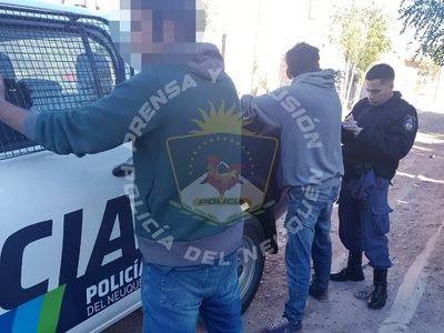 Vendían en la calle herramientas robadas y terminaron detenidos