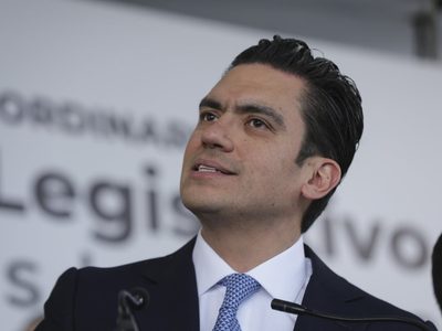 “Rompa el pacto, presidenta”, pide el líder nacional del PAN a Sheinbaum (Video)