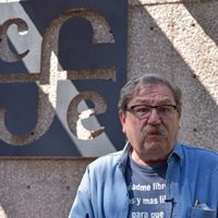 Taibo II anuncia venta de libros de bodegas del FCE hasta en 10 pesos