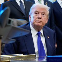 Acusan a Trump de distorsionar la guerra México-EU para justificar mano dura en Latinoamérica