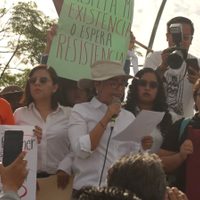 Increpan a Lizett Arroyo por ofrecer 300 pesos a mujeres para acto electoral, y sólo les dio 100