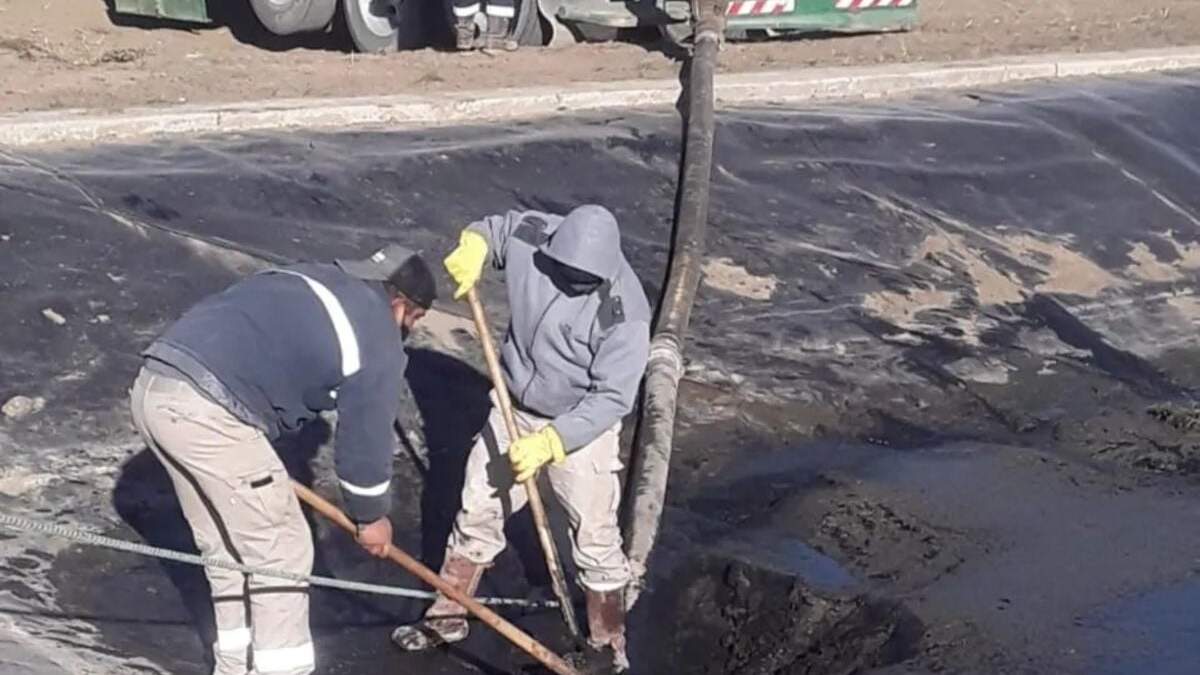 Planta de tratamiento de efluentes cloacales de Añelo. Fuente: (Facebook)