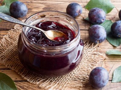 Mermelada de cualquier fruta sin azúcar: el truco secreto para poder conservarla meses en la heladera