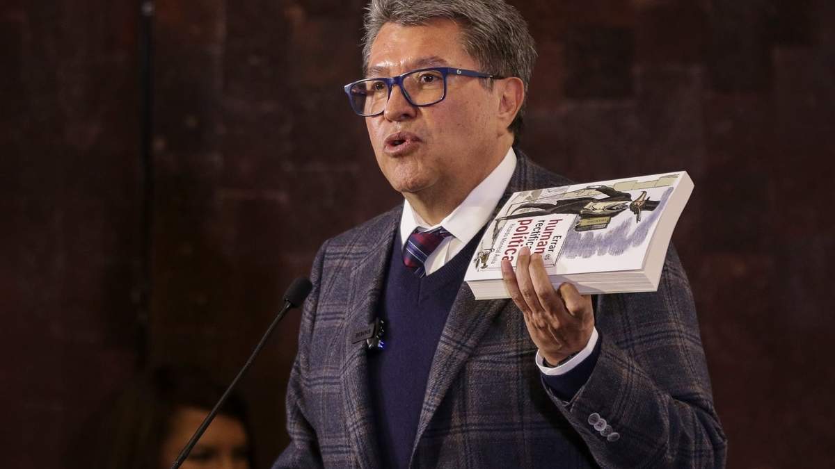 El senador Ricardo Monreal
