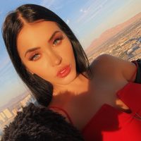 ¡Cínica! Claudia Alende hace lo que puede para evitar la censura pero... ¡Mira lo que se ve!