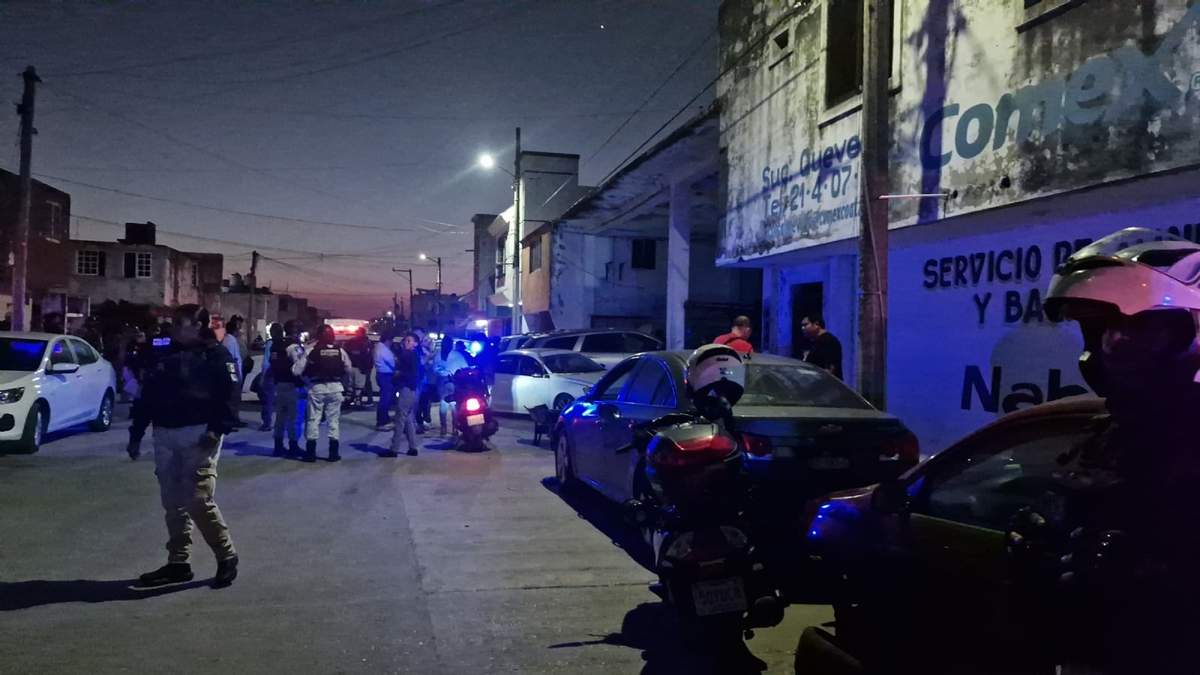 Elementos de seguridad en el lugar del crímen