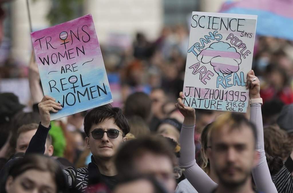 Protesta a favor de los derechos de las personas transgénero, Londres,19 de abril del 2025