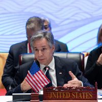 Estados Unidos expresa sus dudas con el resultado en Venezuela y pide un recuento "transparente"