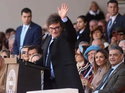 Milei celebró el superávit primario y financiero en octubre