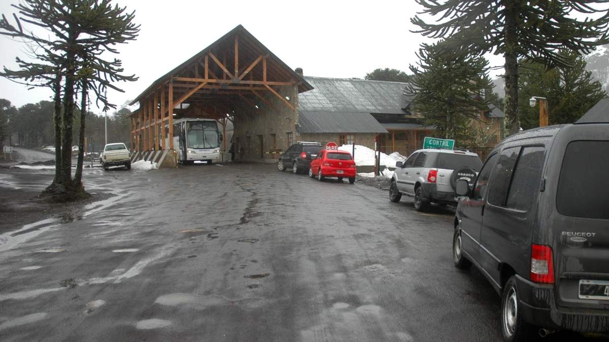 Paso Mamuil Malal, una de las rutas intransitables de la provincia. Fuente: (Twitter)