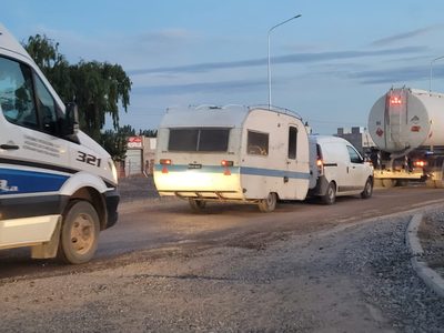 Vecinos de Centenario pedirán explicaciones a Vialidad por el retraso de la obra en Ruta 7